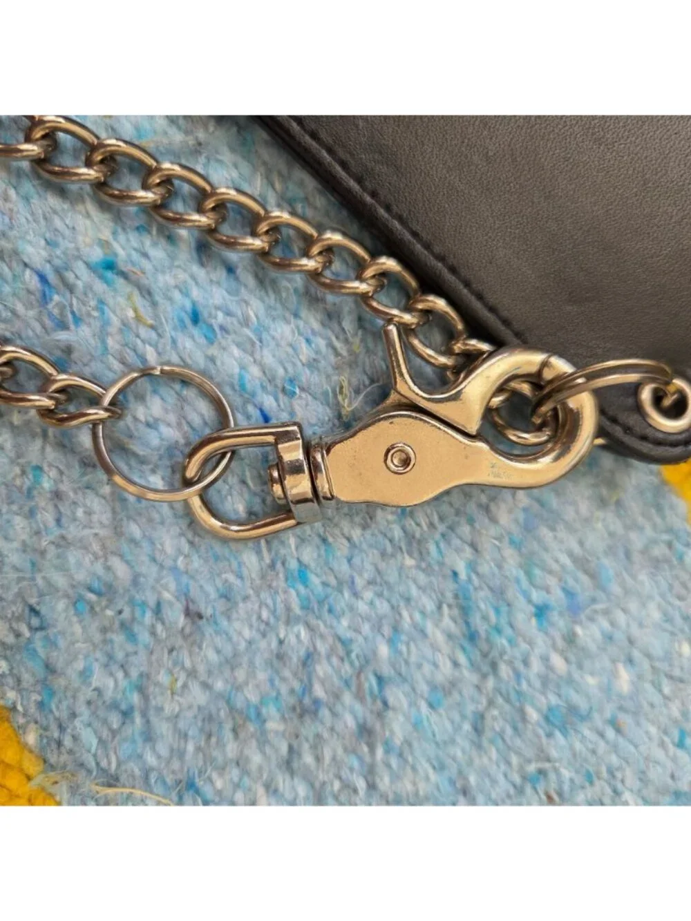 Levi's Genuine Leather Men's Black Biker Wallet with Chain